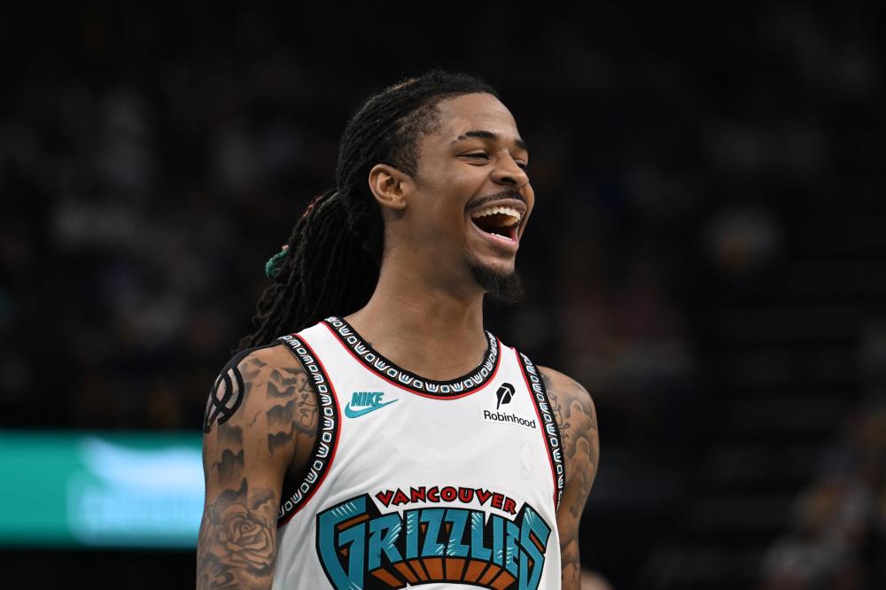 不断通过传 不断通过传